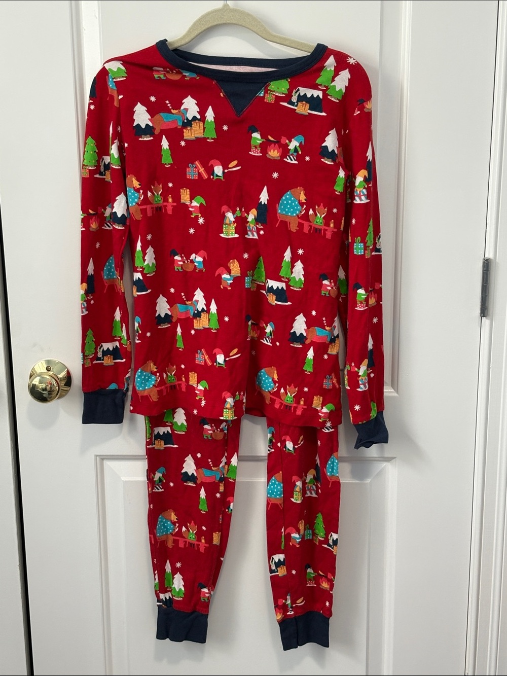 Wondershop Red Holiday Gnomes Print Pajama Set with Navy Trim
